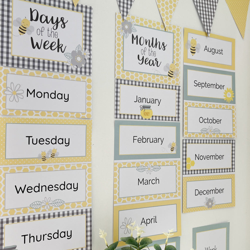 Cute Honey Bee Months of the Year Chart - Happy Classroom