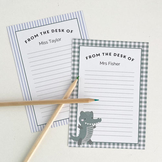 Editable Note paper in a crocodile theme on a white bench. 
